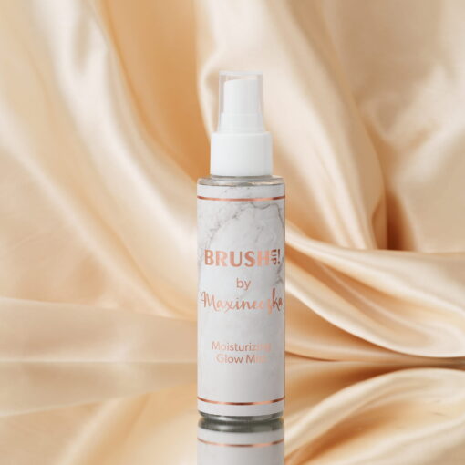 BrushUP! Moisturising Mist with Glow Effect 100 ml - Image 2