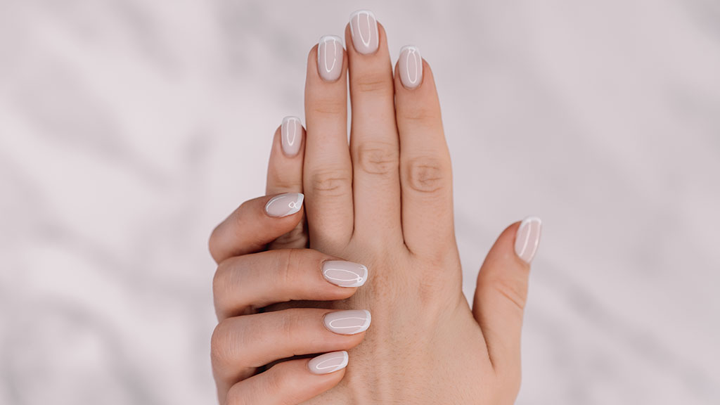 Claresa French Manicure – elegant natural nails with nude and white gel polish